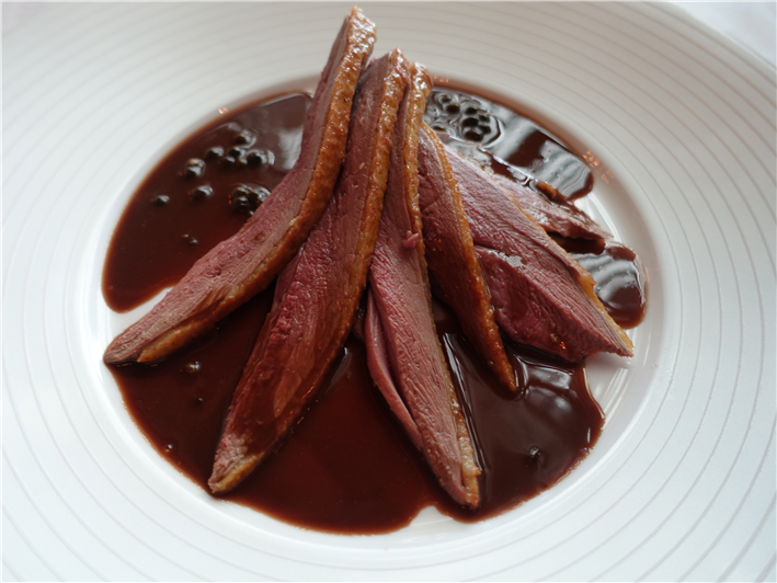 Bresse duck with its sauce